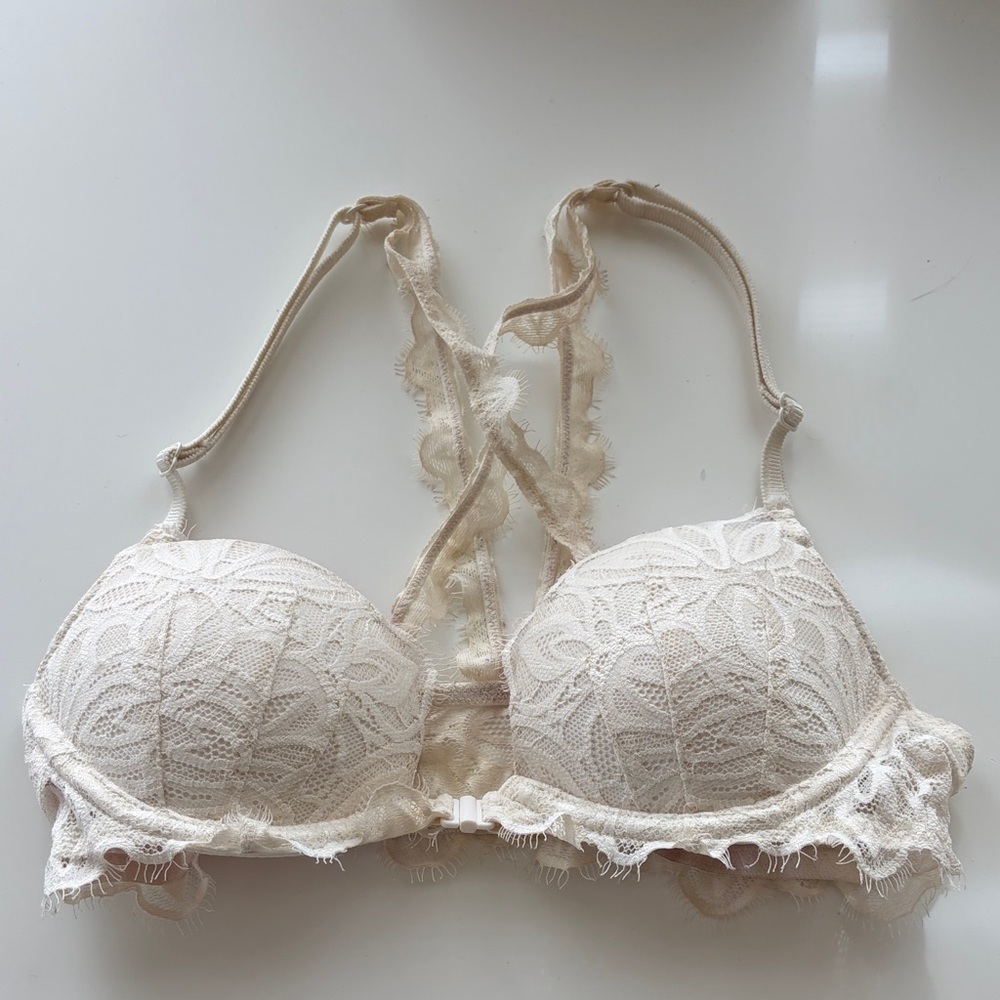PINK by VS Elegant Lace Cream Bralette